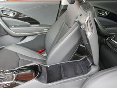 雅尊 2011款 2.4L 自动 旗舰型