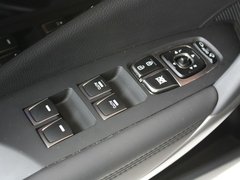 雅尊 2011款 2.4L 自动 旗舰型