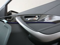 雅尊 2011款 2.4L 自动 旗舰型