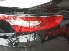 雅尊 2011款 2.4L 自动 旗舰型