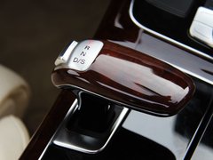 奥迪A8 2011款 6.3FSI W12 quattro 