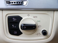奥迪A8 2011款 6.3FSI W12 quattro 
