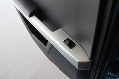奔驰GLK 2012款 GLK300 3.0L 动感型 5座