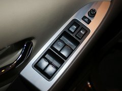 楼兰 2011款 3.5L CVT 5座