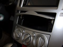 野马F10 2011款 1.5L 手动 尊贵型 5座