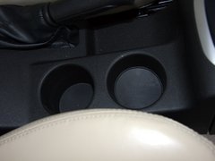 野马F10 2011款 1.5L 手动 尊贵型 5座