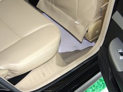 野马F10 2011款 1.5L 手动 尊贵型 5座