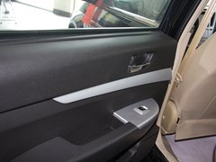 野马F10 2011款 1.5L 手动 尊贵型 5座