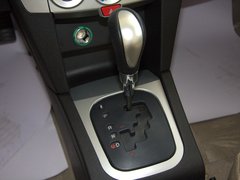 野马F10 2011款 1.5L 手动 尊贵型 5座
