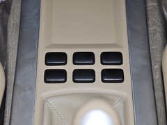 威麟V5 2012款 1.8 手动 舒适型 7座