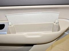 威麟V5 2012款 1.8 手动 舒适型 7座