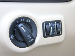 菲翔 2012款 1.4T DCT 尊享版