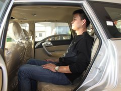 哈弗H6 2011款 2.0L 手动 汽油两驱尊贵型 5座