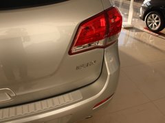哈弗H6 2011款 2.0T 手动 柴油两驱尊贵型 5座