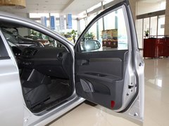 荣威350 2011款 plus 350S 1.5L 自动 讯达版