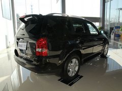 双龙汽车  RX270 Xdi 2.7T AT 车辆右侧尾部视角