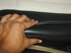 奔驰GL级 2011款 GL450 4.7L 尊贵型 Grand Edition 7座