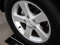 享御 2011款 2.0 自动 四驱豪华导航版 5座