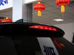 享御 2011款 2.0 自动 四驱豪华导航版 5座