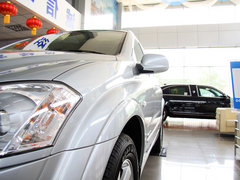 享御 2011款 2.0 自动 四驱豪华导航版 5座