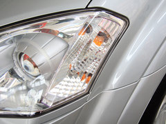 享御 2011款 2.0 自动 四驱豪华导航版 5座