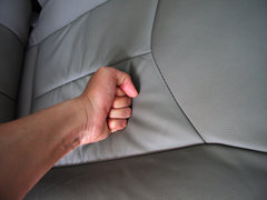 享御 2011款 2.0 自动 四驱豪华导航版 5座