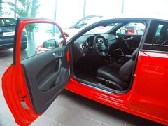 奥迪A1 2012款 1.4T Ego plus
