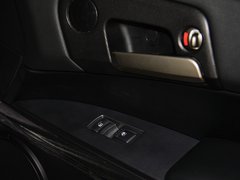 爱腾 2011款 2.0T 自动 两驱豪华导航版 5座