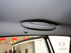 爱腾 2011款 2.0T 自动 两驱豪华导航版 5座