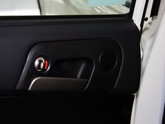 爱腾 2011款 2.0T 自动 两驱豪华导航版 5座