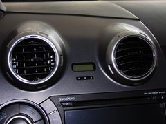 爱腾 2011款 2.0T 自动 两驱豪华导航版 5座