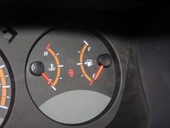 爱腾 2011款 2.0T 自动 两驱豪华导航版 5座