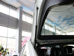 爱腾 2011款 2.0T 自动 四驱豪华导航版 5座