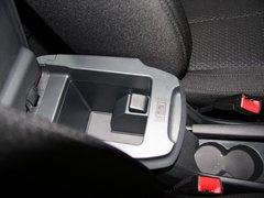 标致308 2012款 2.0L 自动 风尚型