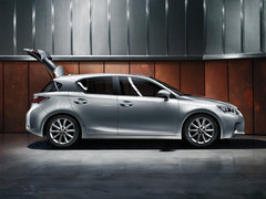 雷克萨斯  CT200h 1.8 CVT