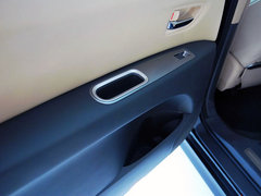驰鹏 2011款 3.6L 自动 基本型 7座