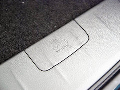驰鹏 2011款 3.6L 自动 基本型 7座