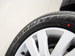驰鹏 2011款 3.6L 自动 基本型 7座