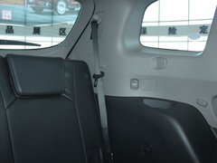 驰鹏 2011款 3.6L 自动 基本型 7座