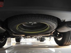 驰鹏 2011款 3.6L 自动 基本型 7座