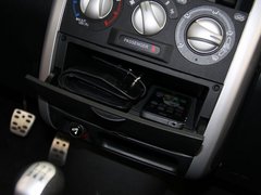 长城M2 2012款 1.5L 手动 两驱都市版 5座