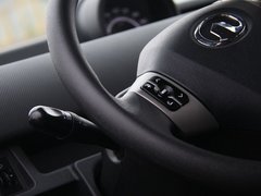 长城M2 2012款 1.5L 手动 两驱都市版 5座