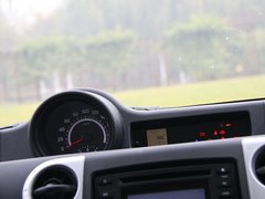 长城M2 2012款 1.5L 手动 两驱都市版 5座