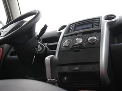 长城M2 2012款 1.5L 手动 两驱都市版 5座
