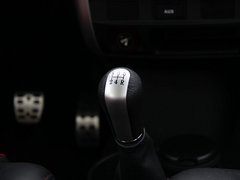 长城M2 2012款 1.5L 手动 两驱都市版 5座