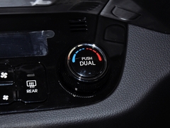 东风悦达起亚  智跑 2.0L AT