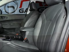 传祺GS5 2012款 2.0L 手动 舒适版 5座