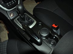 传祺GS5 2012款 2.0L 手动 舒适版 5座