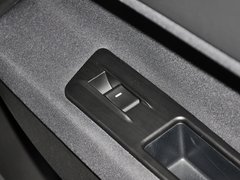 传祺GS5 2012款 2.0L 手动 舒适版 5座
