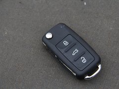 迈特威 2012款 2.0T DSG 商务版 7座